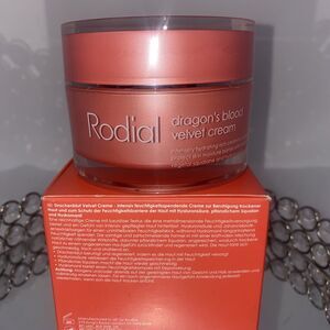 Rodial Dragon's Blood Velvet Cream 1.7 oz